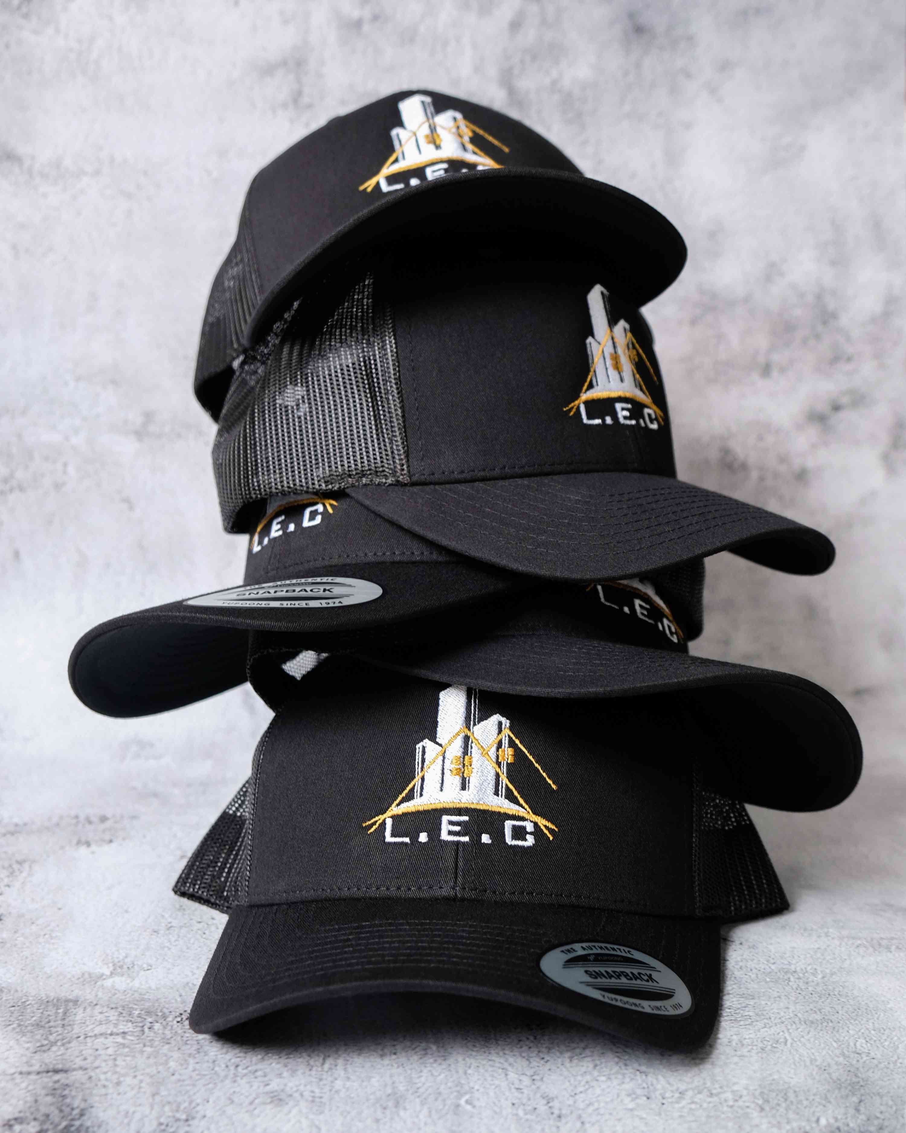 L.E.C Construction — Casquettes — Broderie, détail 2